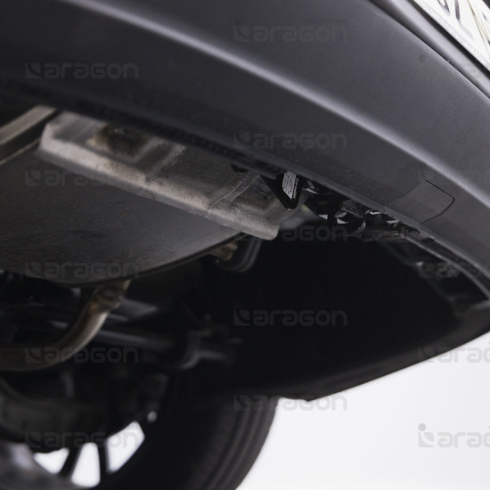 ТЕГЛИЧ ЗА LEAPMOTOR C10 (9/2024 ->) Electric, Plug-in hybrid, В комплект с електроинстанлация - окабеляване, Бързо сваляем