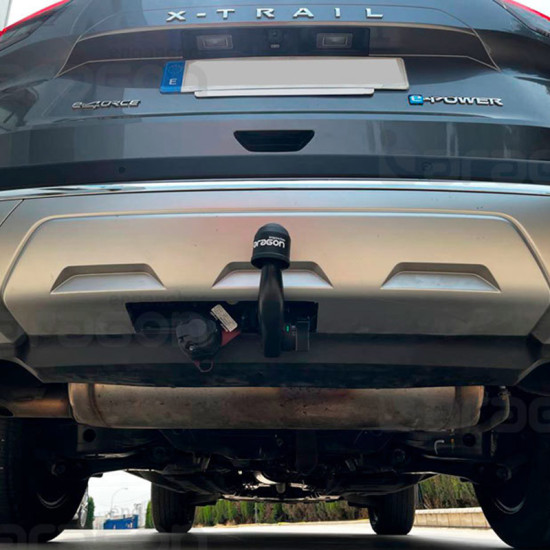 ТЕГЛИЧ ЗА Nissan X-Trail 5d (IV/T33) (2022-->) ВКЛЮЧИТЕЛНО Mild-Hybrid (MHEV) / e-Power (híbrido) / e-4orce (4x4)), В комплект с електроинстанлация - окабеляване, Бързо сваляем