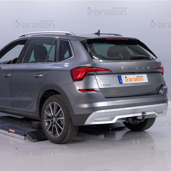 ТЕГЛИЧ ЗА SKODA Kamiq (1/2019 ->) включително Monte Carlo, В комплект с електроинстанлация - окабеляване, Бързо сваляем