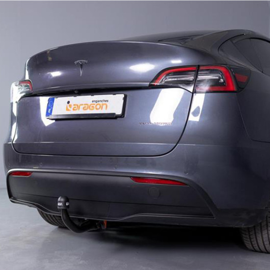 ТЕГЛИЧ ЗА TESLA Model Y Electric (3/2020 - 2/2025) В комплект с електроинстанлация - окабеляване, Бързо сваляем